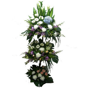 Sympathy Wreath (FW-102)