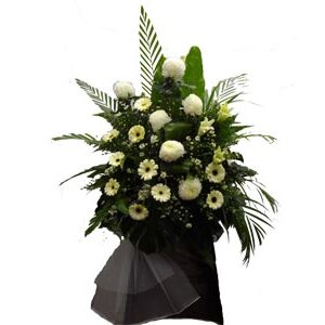 Sympathy Wreath (FW-125)