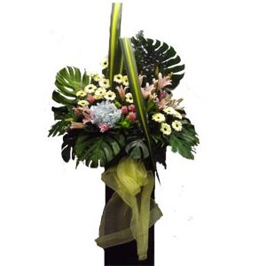 Sympathy Wreath (FW-122)